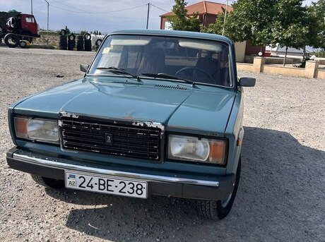 LADA (VAZ) 2107
