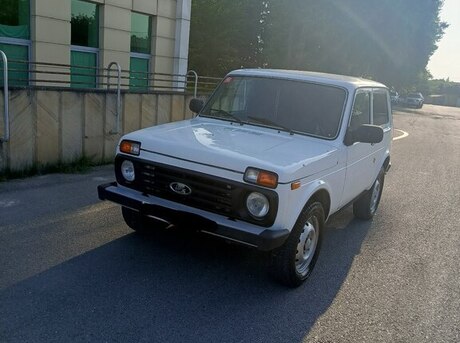 LADA (VAZ) Niva