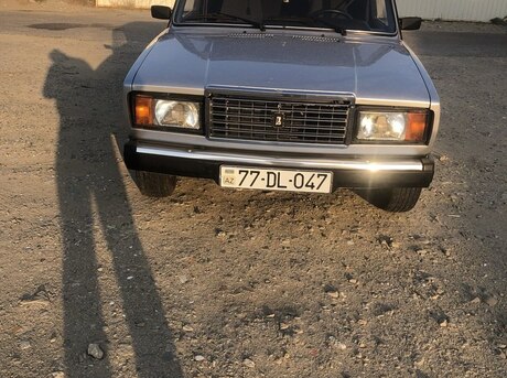 LADA (VAZ) 2107