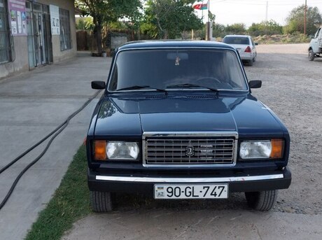LADA (VAZ) 2107
