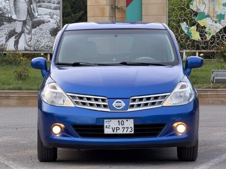 Nissan Tiida