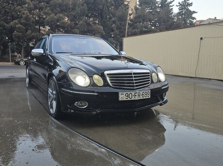 Mercedes E 300