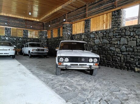 LADA (VAZ) 2106