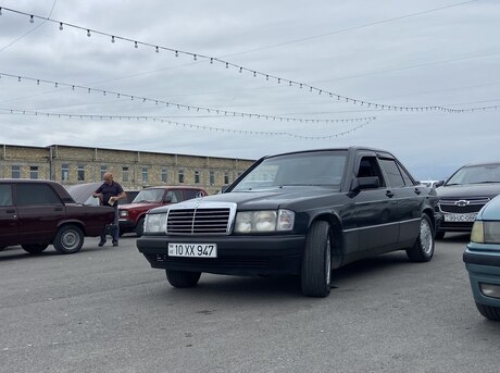 Mercedes 190
