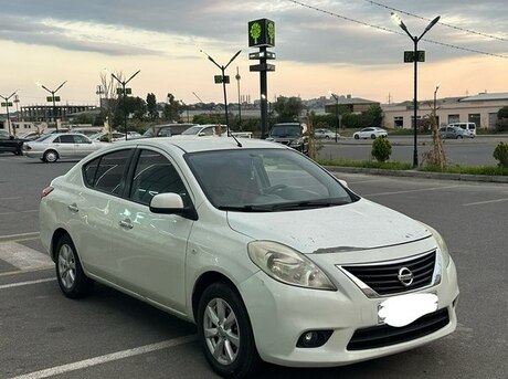 Nissan Sunny