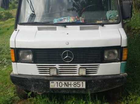 Mercedes 410 D