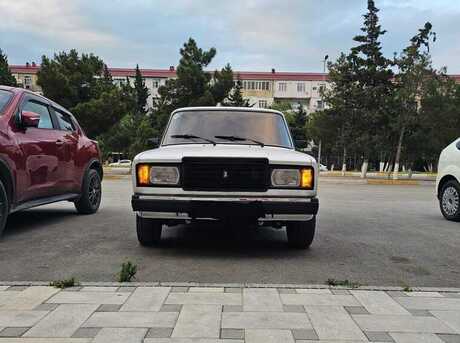 LADA (VAZ) 2107
