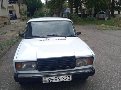 LADA (VAZ) 2107