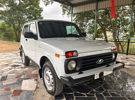 LADA (VAZ) Niva