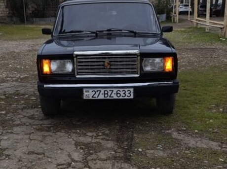 LADA (VAZ) 2107