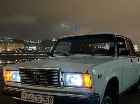LADA (VAZ) 2107
