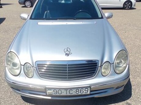 Mercedes E 270