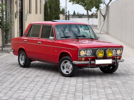 LADA (VAZ) 2103