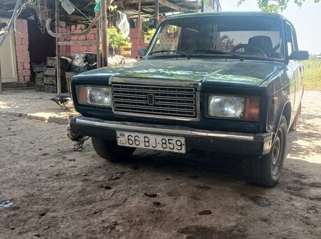LADA (VAZ) 2107