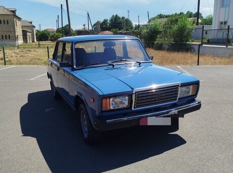 LADA (VAZ) 2107