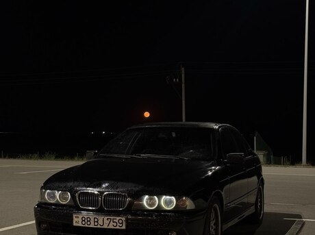 BMW 528
