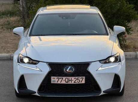 Lexus IS 350