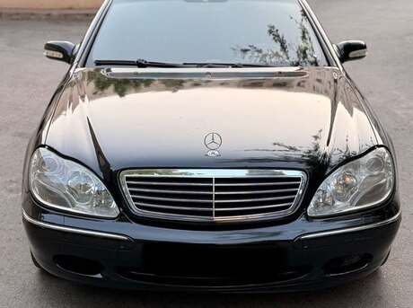 Mercedes S 320