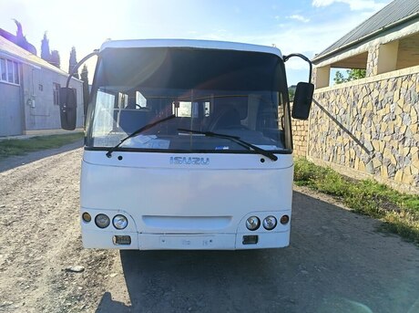 Isuzu Bogdan