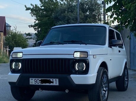 LADA (VAZ) Niva