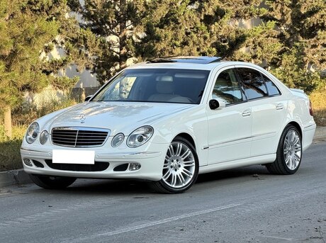 Mercedes E 240