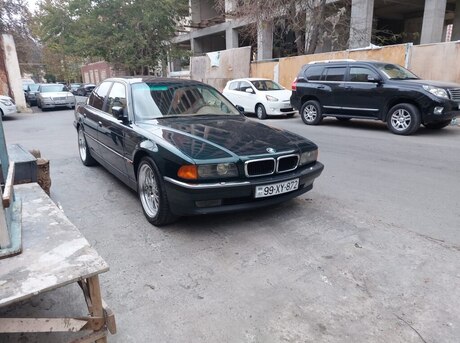 BMW 735