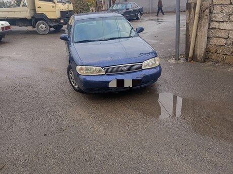Kia Clarus