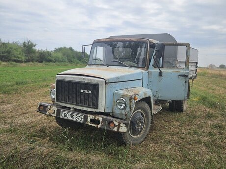 GAZ 53