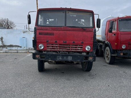 KamAz 53212