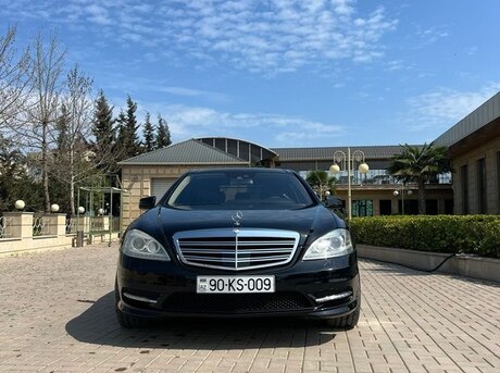 Mercedes S 500