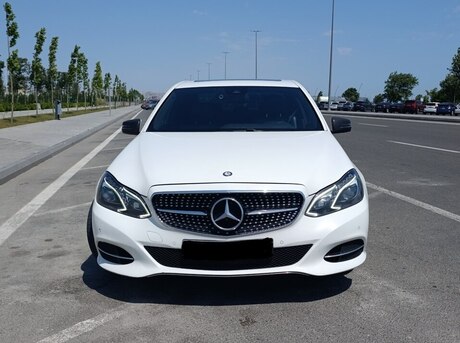 Mercedes E 220