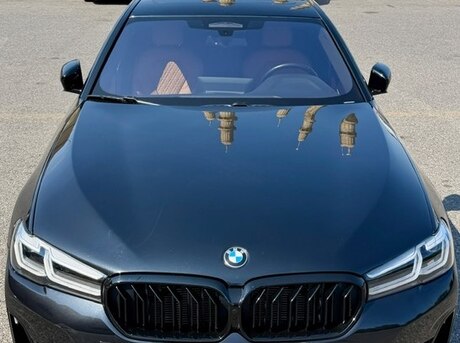 BMW 530e