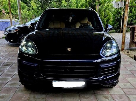 Porsche Cayenne GTS