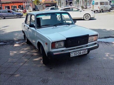 LADA (VAZ) 2107