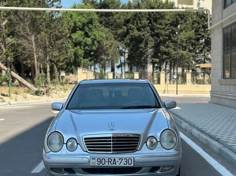 Mercedes E 280