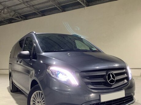 Mercedes Vito 121