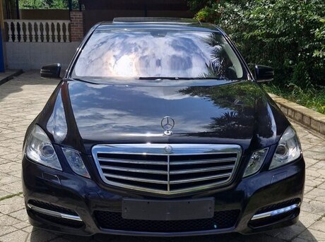 Mercedes E 250