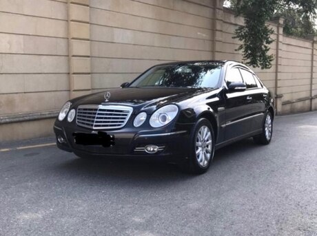 Mercedes E 220