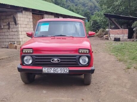 LADA (VAZ) Niva