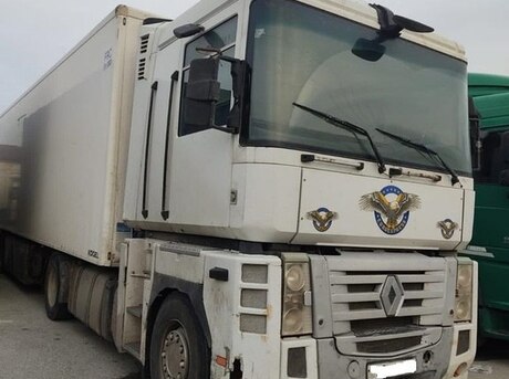 Renault Magnum