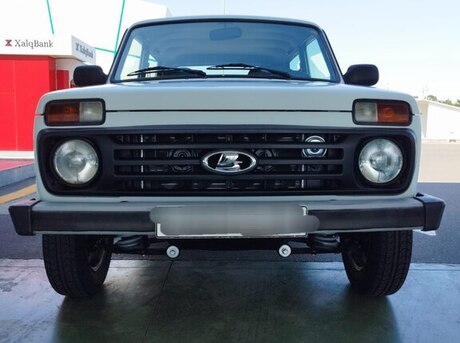 LADA (VAZ) Niva