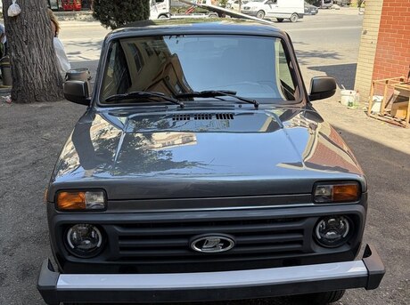 LADA (VAZ) Niva