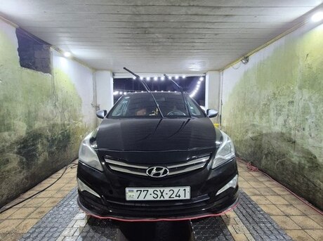 Hyundai Accent
