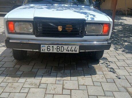 LADA (VAZ) 2107
