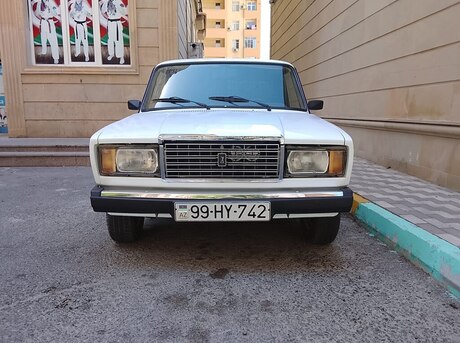 LADA (VAZ) 2107