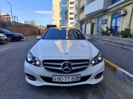 Mercedes E 220