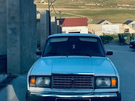 LADA (VAZ) 2107
