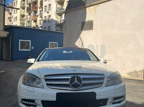 Mercedes C 250