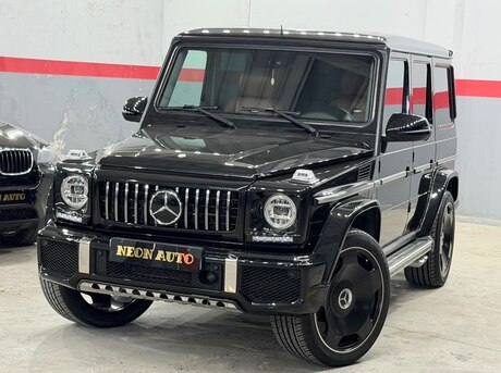 Mercedes G 500