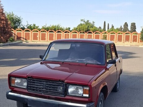 LADA (VAZ) 2107